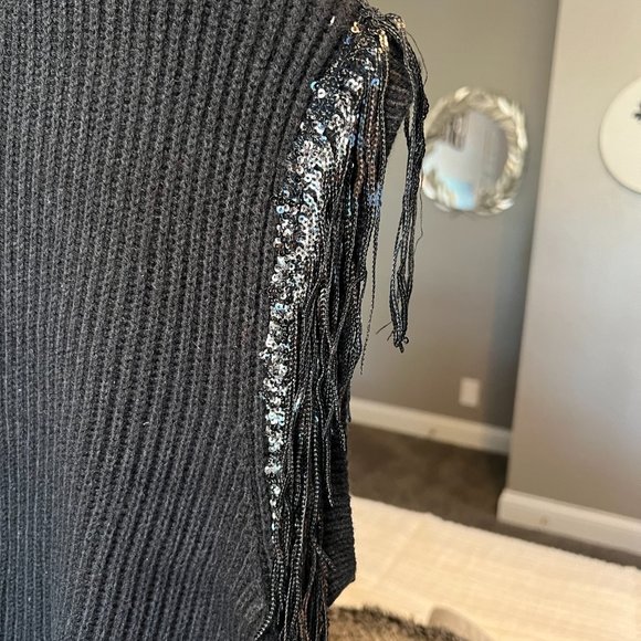 Lelis Collection Sequin Fringe Sleeve Sweater Vest-Black - Picture 2 of 2